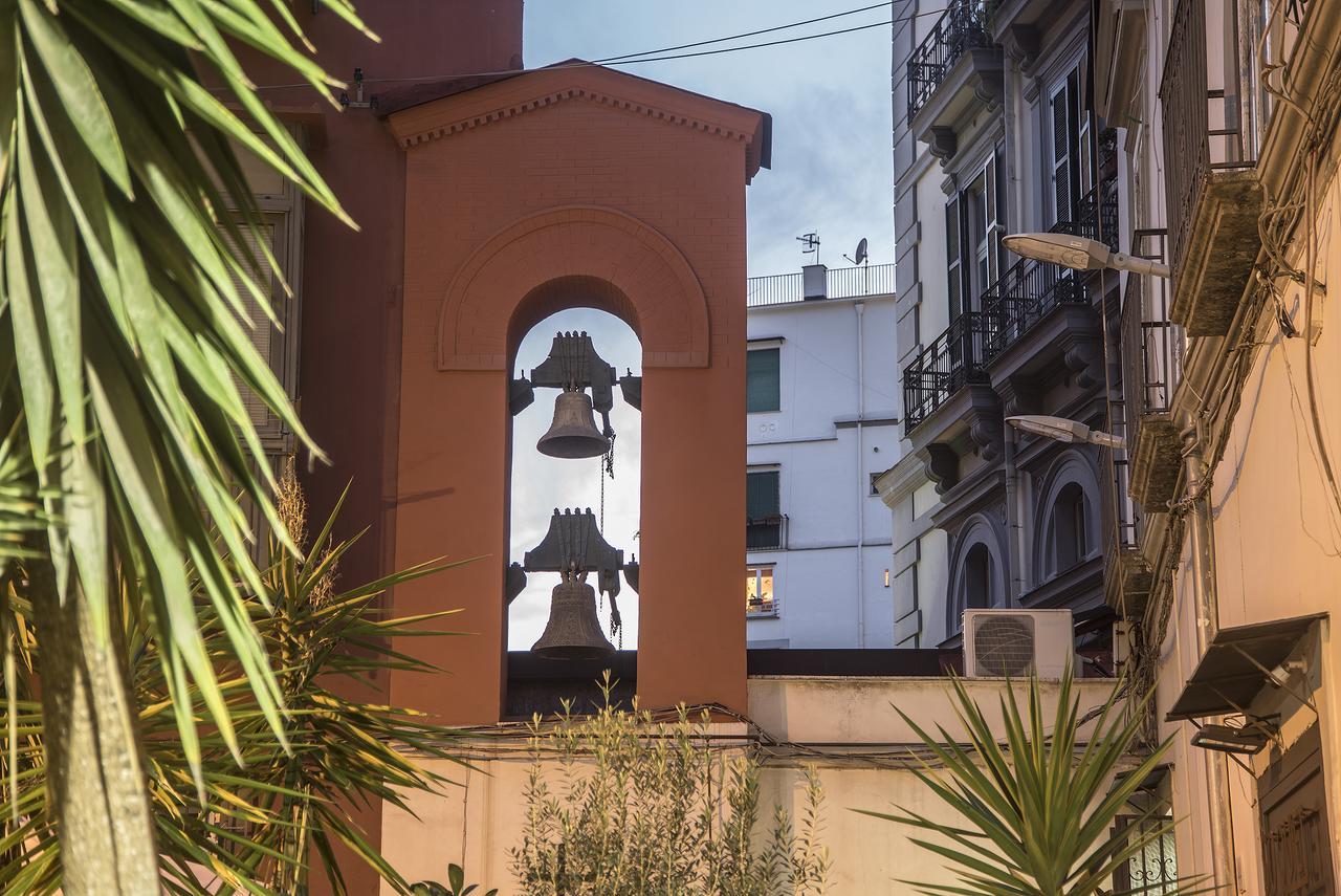 The Rock Apartment Napoli Exterior foto