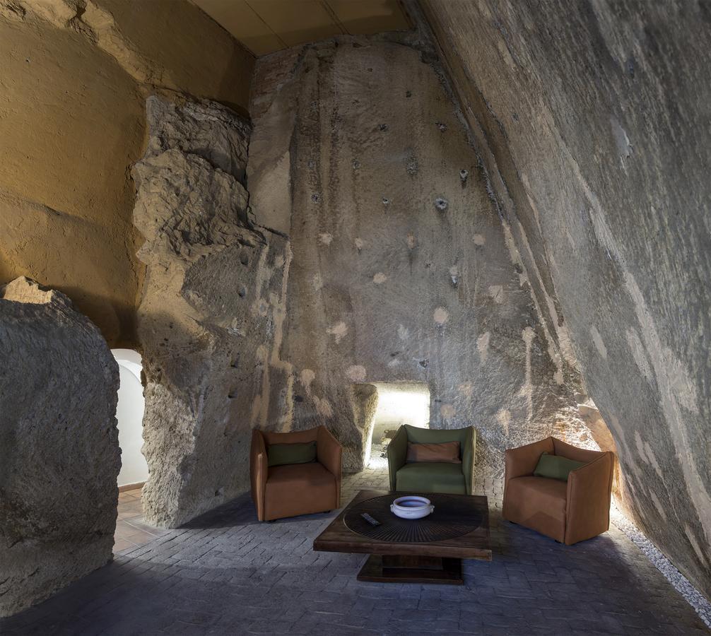 The Rock Apartment Napoli Exterior foto