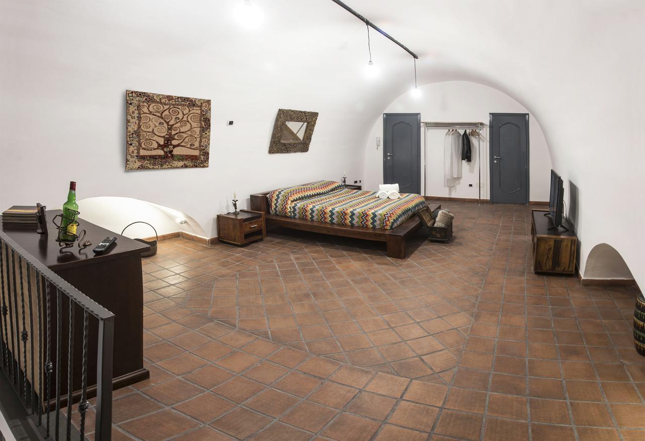 The Rock Apartment Napoli Exterior foto